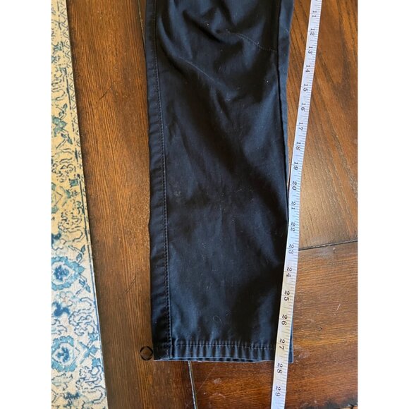 Levi's Black Flat Front Belted Women's Workwear Khaki Pants Chino Causal - Picture 8 of 8